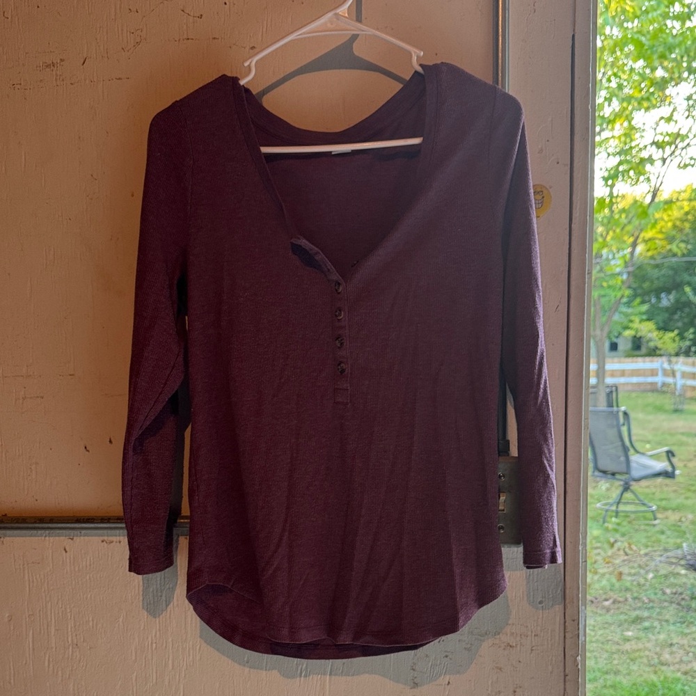 Old Navy Women's Purple Top